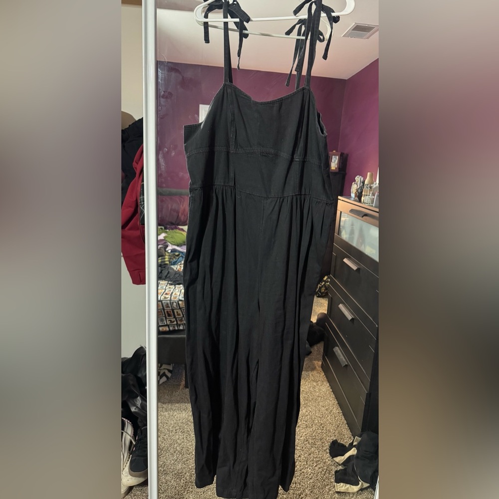 Old Navy Black Jumpsuit with Tie Straps